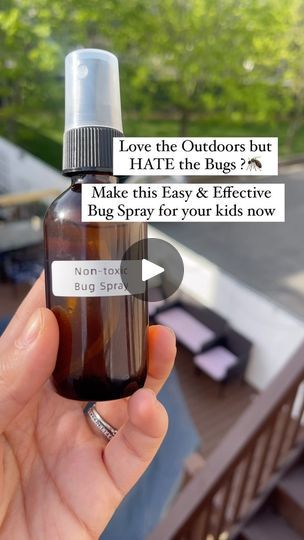 Oils That Repel Mosquitos, Homemade Bug Spray, Types Of Bugs, Easy Diys, Essential Oil Spray, Fly Repellant, Bug Spray, Bug Repellent, Essential Oil Blend