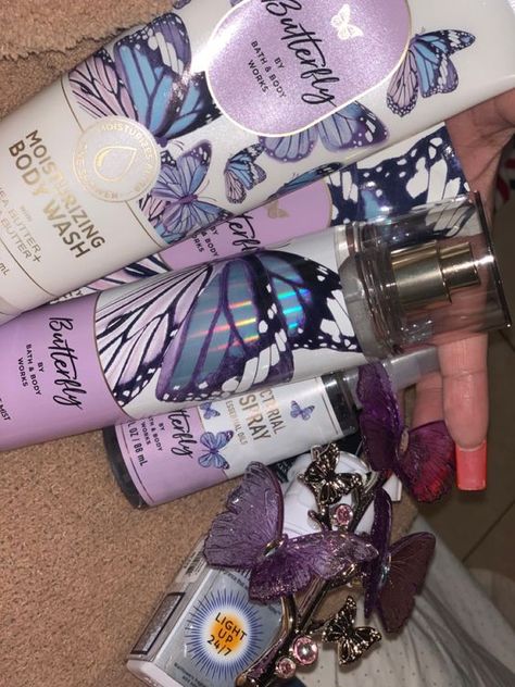 Butterflfcare #selfcaremusthaves #bodymist #perfumey By Bath & Body Works 💜💜#bodycare #bodycareroutine #sel Bath And Body Works Perfume Summer, Butterfly Bath And Body Works, Bath And Body Works Aesthetic, Hygiene Collection, Scent Combinations, Female Products, Girly Tips, Bath Stuff, Western Nails