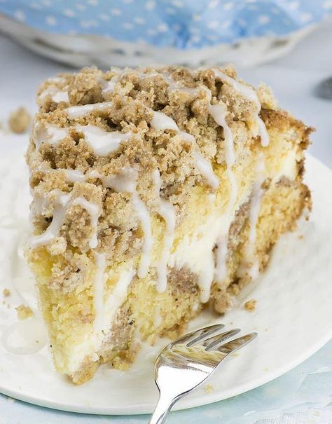 Easy Cinnamon Coffee Cake is simple and quick recipe for delicious, homemade coffee cake from scratch. Crumb cake with cream cheese filling and streusel Easy Cinnamon Coffee Cake, Coffee Cake With Cream Cheese, Homemade Coffee Cake, Cheese Coffee Cake, Cream Cheese Coffee Cake, Cinnamon Cream Cheese, Cinnamon Coffee Cake, Cinnamon Coffee, Coffee Cake Recipes