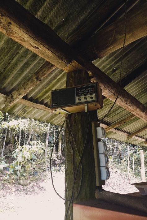 Old Radio Station Aesthetic, Old Radio Aesthetic, Radio Aesthetic, Zombie Au, Horror Ideas, Supermassive Games, Book Mood Board, Far Cry 3, Apocalypse Aesthetic