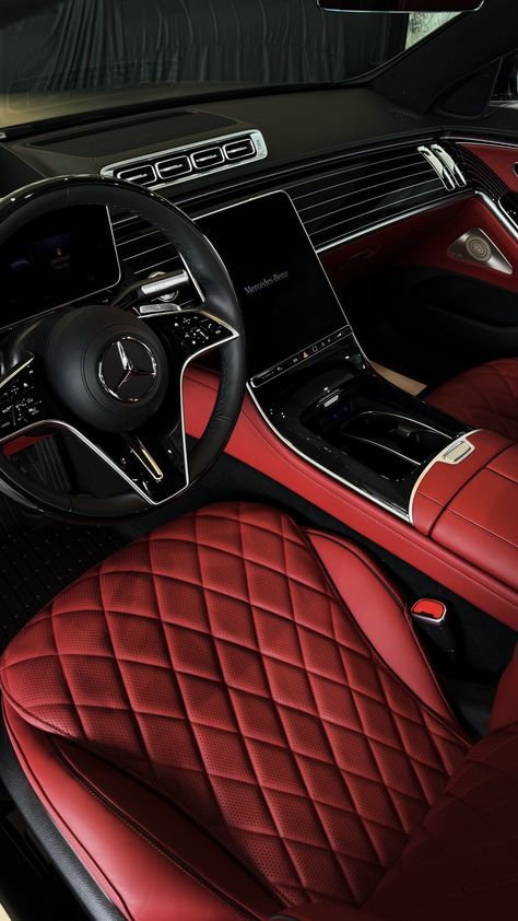 Lexus Red Interior, Mercedes Benz Interior, Mercedes Interior, Black Mercedes Benz, Dream Cars Mercedes, Car Interiors, Cars Luxury, Luxury Lifestyle Dreams, Driving Pictures