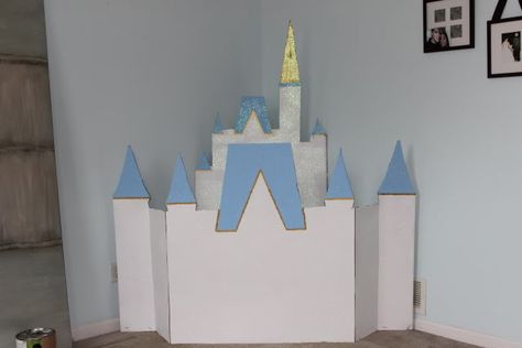 Click this image to show the full-size version. Cardboard Castles, Drunk Disney, Disneyland Party, Post Prom, Castle Party, Cardboard Castle, Castle Backdrop, Disneyland Birthday, Disneyland Castle