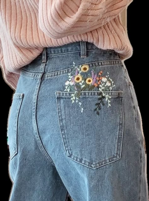 Embroidery Jeans Diy, Celana Fashion, Clothes Embroidery Diy, Denim Embroidery, Diy Embroidery Patterns, Handmade Embroidery Designs, Pola Sulam, Hand Embroidery Projects, Fun Crochet