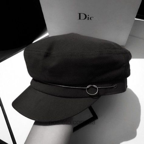 Dior Cap, Спонж Beauty Blender, Dior Hat, Luxury Hats, Women Hats Fashion, Stylish Caps, Fashion Cap, Fancy Hats, Girly Accessories