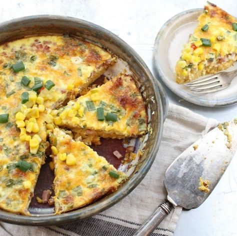 Grits Quiche, Make Ahead Brunch, Corn Relish, Grits Recipe, Cheese Grits, Quiche Recipe, How To Cook Ham, Brunch Dishes, Quiche Recipes