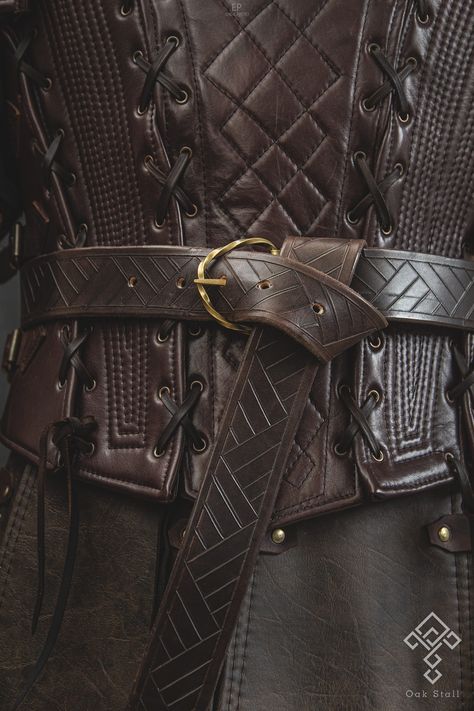 Leather Armour, Viking Armor, Costume Armour, Handmade Costumes, Character And Setting, Leather Armor, Medieval Armor, Medieval Clothing, Fantasy Costumes