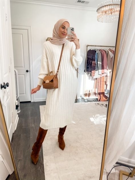 Hijabi Midi Dress Outfit, Hijabi Knit Dress, Styles Hijab, Knitted Dress Outfit, Modest Winter Outfits, Japan Winter, Midi Dress Outfit, Hijabi Outfit, Modest Style