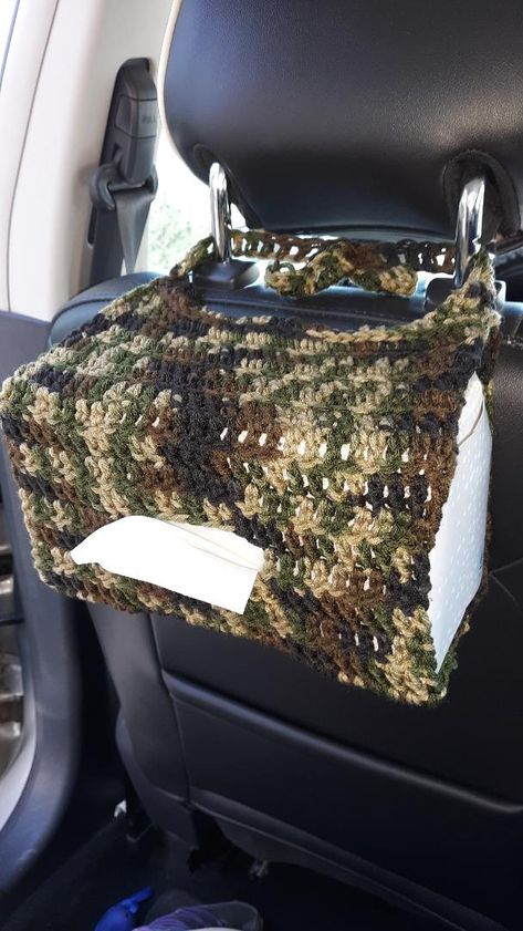 Tissue Holder For Car, Car Crochet, Car Tissue Holder, Crocheted Things, Cd Holder, Crochet Scarfs, Car Trash Bag, Crochet Decor, Girl Car