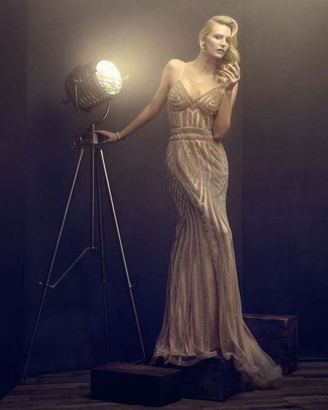 Fresnel Light Photography, Oscar Portraits, Chris Knight, Glamour Photoshoot, Glamour Shoot, Fine Art Portrait Photography, Studio Photography Fashion, Art Photography Portrait, Fine Art Portraiture