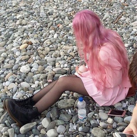 Lavender And Blonde Hair, Light Pink Hair, Girl With Pink Hair, 2014 Tumblr, Manic Pixie Dream Girl, Pastel Hair, Dye My Hair, Cool Hair, Hair Colours