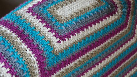 Crochet Social Textures Blanket by Jeanne Steinhilber | The Crochet Crowd Centre Out Crochet Blanket, Crochet Crowd Patterns, Crochet Blanket Stitch Pattern, Textured Blankets, Scrap Yarn Crochet, Crochet Throw Pattern, Crochet Crowd, Crochet Throw Blanket, Crochet Blanket Designs