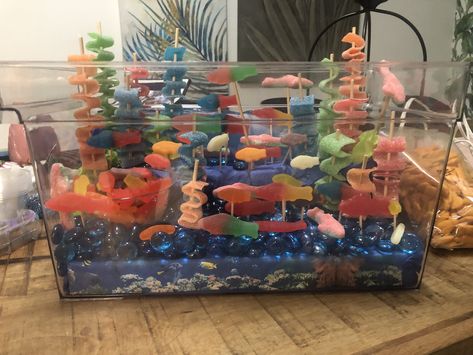 Under The Sea Candy Bar, Aquarium Birthday Party, Aquarium Party, Aquarium Birthday, Kids Aquarium, Goldfish Party, Fish Candy, Ocean Baby Showers, Creative Party Ideas