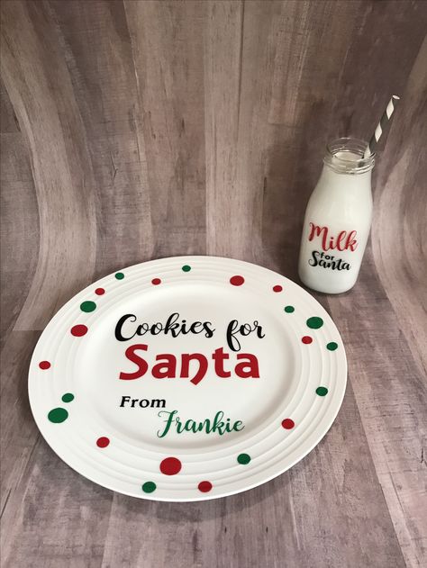 Cookies for Santa plate with Milk for Santa bottle Christmas Cookie Plate, Diy Vinyl Projects, Milk For Santa, Christmas Craft Show, Cookies For Santa Plate, Cricut Christmas Ideas, Christmas Eve Box Fillers, Cookie Plate, Christmas Crafts To Sell