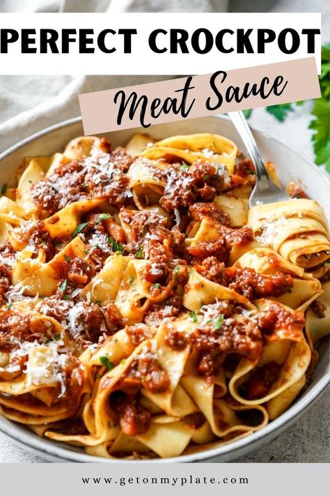 Easy Crockpot Meat, Crockpot Meat Sauce, Bison Bolognese, Bison Meat Recipes, Crock Pot Inspired Beef Recipes, Crockpot Meat, Bison Recipes, Crock Pot Inspired Recipes, Meat Sauce Recipes