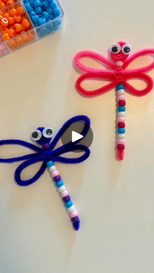 5.5K views · 244 reactions | Pipe Cleaner Dragonfly!  Follow @artsandcrafts4kids for more ideas! 🌟 . . . #sensoryactivities #artsandcrafts #diyartsandcrafts #activitiesforkids #kidsactivities #earlychildhoodeducation #playlearningideas #dragonfly | Mel  |  Early Childhood Educator | The National Parks · Summer of Memories Pipe Cleaner Bugs Crafts For Kids, Pipe Cleaner Dragonfly, Pipe Cleaner Crafts For Kids, Early Childhood Educator, Dragon Fly Craft, Insect Activities, Bug Crafts, Insect Art, Kid Activities