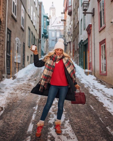 Quebec City December Travel Guide | Katie's Bliss Quebec City Outfits, City Outfits Fall, City Outfit Fall, December Travel, December Outfits, Winter Maternity Outfits, Winter Styling, Winter Travel Outfit, City Outfits