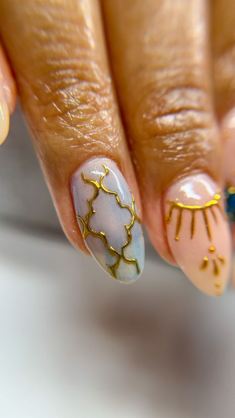 Arabian Nights Nails, Arabian Nails, Morocco Nails, Gold Nail Art, Lace Nails, Gold Nail, Book Me, Uñas Acrilicas, Nails Manicure