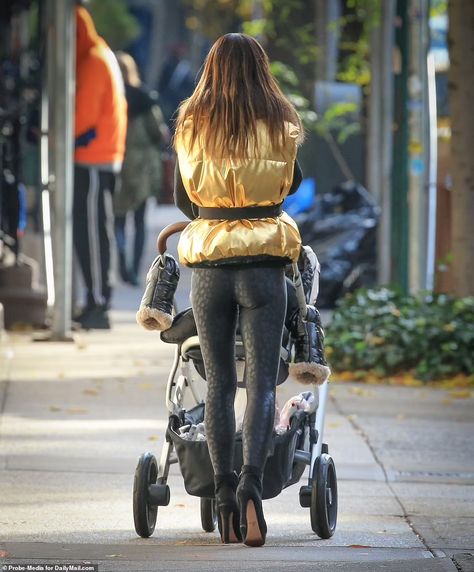 Alaia Baldwin, George Stephanopoulos, Hilaria Baldwin, Fashion Display, Colorful Vest, Fashion Displays, Perfect Storm, Metallic Leggings, Movie Sets