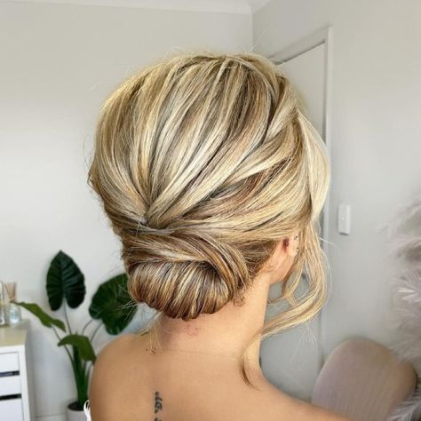 Black Braided Updo, Neck Length Hair, Updos For Short Hair, Low Updo, Short Hair Up, Mother Of The Bride Hair, Short Hair Bun, Hair Adviser, Chin Length Hair