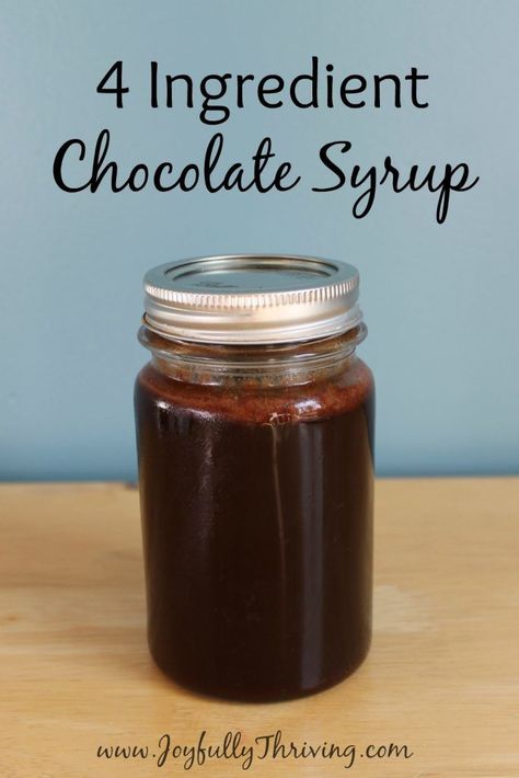 I love this homemade chocolate syrup recipe. This easy recipe has only 4 ingredients and is so delicious! #chocolate Chocolate Syrup Recipe, Chocolate Syrup Recipes, Homemade Chocolate Syrup, Homemade Chocolate Sauce, Chocolate Chip Shortbread Cookies, Good Recipe, Syrup Recipe, Chocolate Syrup, Sweet Sauce