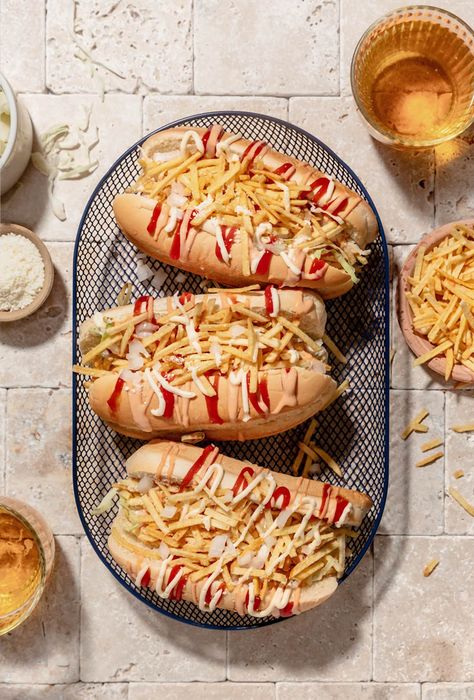 Venezuelan Street Hot Dogs - Yoga of Cooking Venezuelan Hot Dogs, Street Hot Dogs, Venezuelan Christmas, Venezuelan Recipes, Regional Recipes, Boiled Beef, Fair Foods, Potato Dog, Apple Kitchen