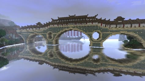 Japanese bridge Cool Bridges In Minecraft, Minecraft Bridge Arch, Japanese Bridge Minecraft, Minecraft Long Bridge, Minecraft Bridge Ideas Long, Bridge In Minecraft, Villa Minecraft, Minecraft Bridge, Minecraft Japanese House