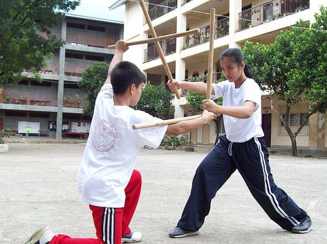 pinoy-culture: “ Filipino Martial Arts Arnis, Eskrima, Kali Filipino Martial Arts (FMA) refers to ancient and newer fighting methods devised in the Philippines, the most popular of which are known as... Arnis Martial Art, Kali Martial Art, Filipino Martial Arts, Mma Workout, Kobe Bryant Wallpaper, Pencak Silat, Filipino Culture, Martial Arts Training, Martial Art