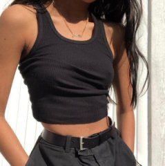 𝓟𝓲𝓷𝓽𝓮𝓻𝓮𝓼𝓽 | Julia klaudia Look Grunge, Outfit Trends, Boys Fashion, Mode Inspo, Looks Style, Mode Inspiration, Instagram Foto, Outfit Casual, Black Tank