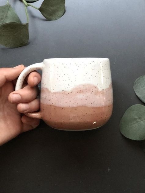 Modern Coffee Cup, Speckled Pottery, Diy Keramik, Pink Coffee Mug, Ceramic Cafe, Diy Pottery Painting, Pink Coffee Mugs, Pink Coffee, Tanah Liat