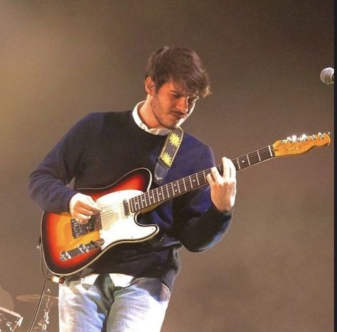 Trust Art, James O Connor, Guitar Aesthetic, Rex Orange County, Rex Orange, Orange Country, Music Culture, Band Kid, Music Pics