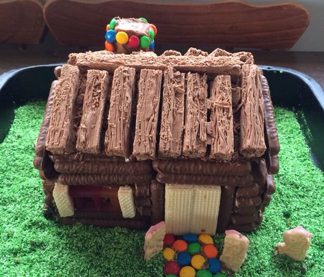 Log Cabin cake - Dans birthday Log Birthday Cake, Log Cabin Cake, Cabin Cake, Party Like Its 1999, Chocolate Sticks, Pretzel Sticks, Log Cabins, Deck The Halls, Log Cabin