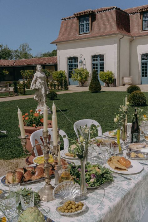 Modern Romance in the Basque Countryside San Sebastian Wedding, Basque Aesthetic, Summer French Nails, French Chateau Wedding, Spain Wedding, Chateau Wedding, Countryside Wedding, Destination Wedding Venues, Basque Country