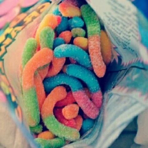 @ItsFoodPorn : RT @ItsFoodPorn: Sour Gummy Worms. https://t.co/szX9Eqjgus Gummy Worms Aesthetic, Trolli Gummy Worms, Trolli Gummy, Worms Aesthetic, Sour Worms, Sour Gummy Worms, Tumblr Quality, Gummy Worms, Best Candy