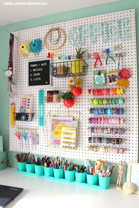 You got to see my peg board organization HERE and I’ve since been seeing pegboards EVERYWHERE!!! So many amazing hacks and tips and colors and sizes!!! I just HAD to do a roundup! (had too!) I think I just love pegboards because they are so easy to change up the layout and what you put … Room Pegboard, Decal Business, Craft Office, Office Closet, Dream Craft Room, Craft Room Design, Pen Organization, Craft Area, Office Crafts