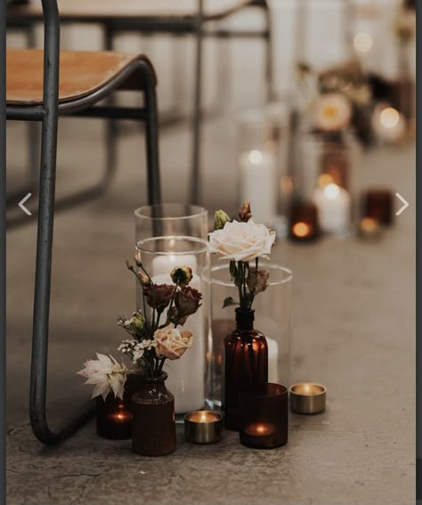 White And Brown Centerpiece, Amber Bud Vase Wedding, Amber And Clear Vases Wedding, Amber Bud Vases Fall Wedding, Black And Copper Wedding Centerpieces, Amber Candle Holders Wedding, Amber Glass Centerpiece Wedding Ideas, Amber Glasses Wedding, Amber Bud Vases Wedding Centerpiece