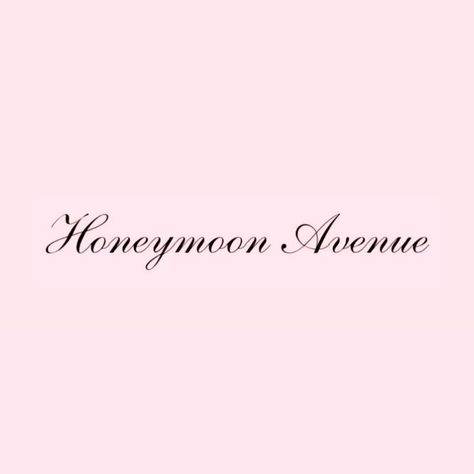 Rosyblog Aesthetic, Coquette Tattoo Ideas, La Vie En Rose Aesthetic, Coquette Tattoo, Ariana Grande Quotes, Honeymoon Avenue, Ariana Grande Album, Everything Pink, Pink Princess