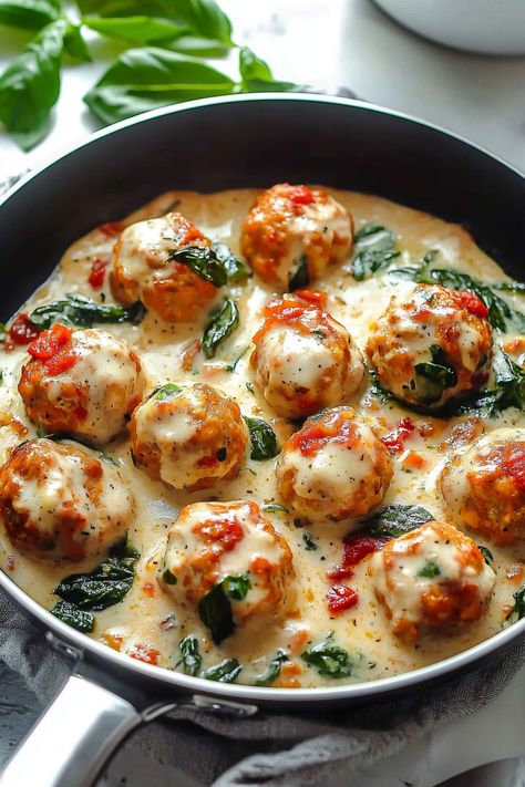 Ricotta Meatballs: A Savory, Cheesy Delight! - Taste Of Recipe Meatball Dinner Ideas, Sausage Meatballs Recipes, Italian Sausage Meatballs, Ricotta Meatballs, Ground Chuck, Meatball Pizza, Italian Meatball, Cheese Stuffed Meatballs, Meatball Dinner