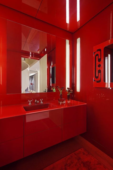 Red Interior Design, Red Bathroom Accessories, Red Bathroom Decor, Nordic Winter, Red Bathroom, Bathroom Red, Red Home Decor, Master Bath Remodel, Red Curtains