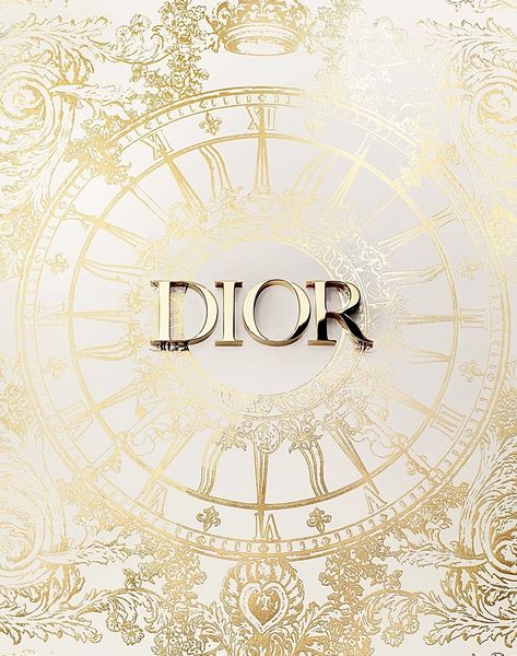 Dior Holiday 2024, Dior Calendar, Dior Holiday, Dior Art, Calendar Gift, Calendar Gifts, Miss Dior, Luxury Home Decor, Professional Makeup