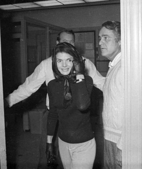 Jacqueline and Sargent Shriver Sargent Shriver, Jackie Oh, 70 Birthday, Jacqueline Bouvier, Aristotle Onassis, Jackie O Style, Jackie Onassis, Rat Pack, Pure Elegance