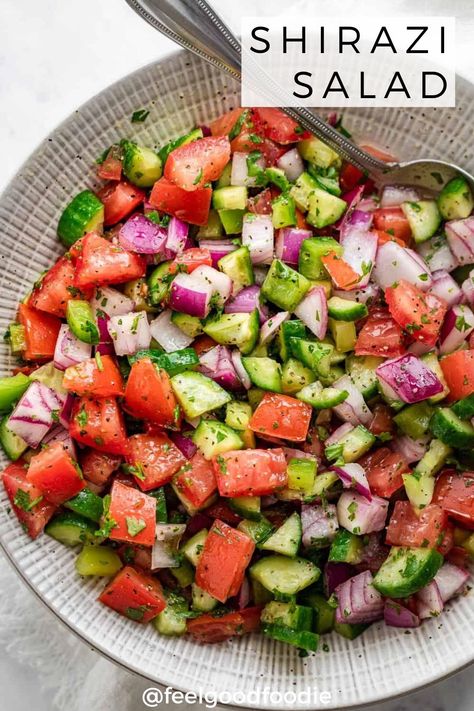 Mediterranean Party Food, Persian Salad, Shirazi Salad, Food Salad, Popular Side Dishes, Salad Vegan, Homemade Meals, Salad Dishes, Vegan Salad Recipes