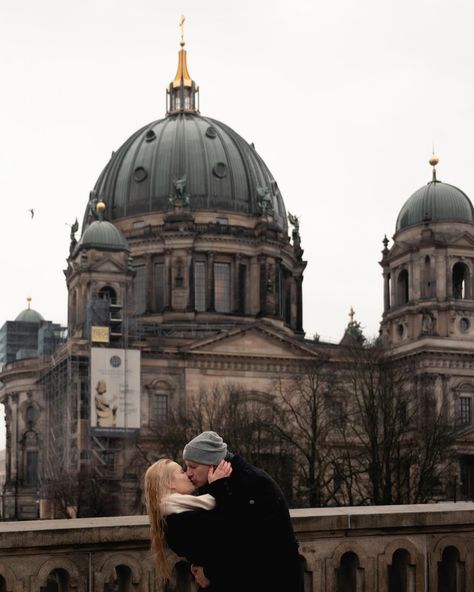 Rain or shine, when love hits you, it’s an ecstatic feeling that takes over your entire being. ✨ The most wonderful couple I got the chance to meet while I spent some time in Berlin. 🤍 Berlin Aesthetic, Rain Or Shine, Future Goals, April 16, 2025 Vision, Couple Aesthetic, To Meet, Storytelling, Influencer