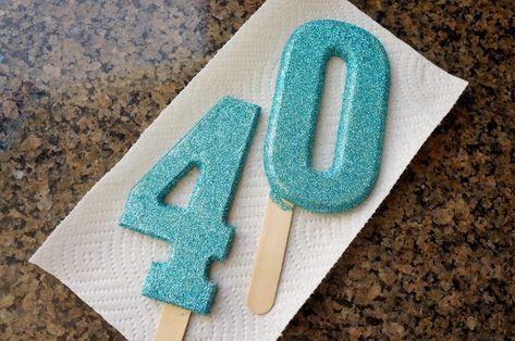 DIY Glittered Cake Topper Anniversary Crafts, Diy Cake Topper Birthday, Glitter Vans, 40th Anniversary Party, Cricket Crafts, Glitter Jars, Number Cake Toppers, Basketball Party, Diy Anniversary