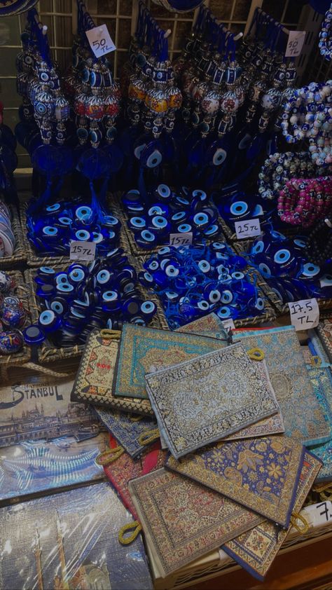 grand bazar, istanbul Turkish Bazaar Aesthetic, Grand Bazaar Istanbul Aesthetic, Bazar Aesthetic, Istanbul Bazaar, Istanbul Market, Istanbul Shopping, Istanbul Aesthetic, Turkey Vacation, Grand Bazaar Istanbul