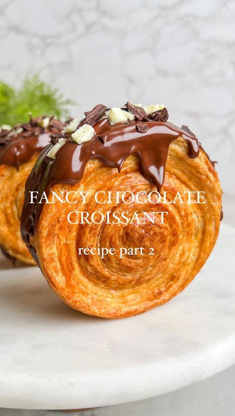 Chocolate Croissant Recipe, Laminated Dough, Cake Rings, Croissant Roll, Chocolate Croissants, Pistachio Chocolate, Too Much Pressure, Croissant Recipe, Chocolate Creme