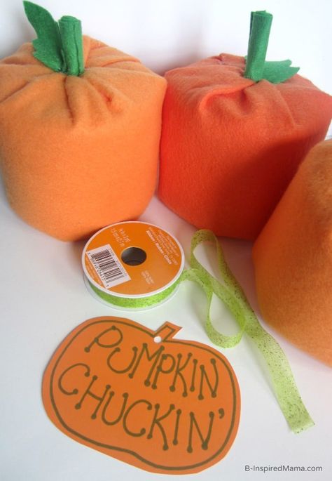 Make a DIY Pumpkin Halloween Party Game for kids! Super cute and fun to play for kids of all ages. Perfect for a fall harvest festival or party, too. #kids #halloween #fall #fallfun #pumpkins #halloweenparty #playmatters Pumpkin Chunkin Game, Games With Pumpkins, Pumpkin Chuckin, Pumpkin Toss Game, Pumpkin Chunkin, Fall Festival Games, Pumpkin Games, Fall Carnival, Pumpkin Diy