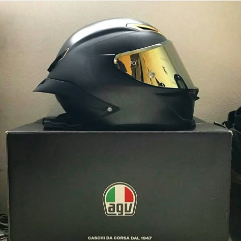 Agv Helmet Design, Helm Agv, Badass Motorcycle Helmets, Agv Helmet, Bike Helmet Design, Agv Helmets, Motorcycle Helmet Design, Dirt Bike Helmets, Duke Bike