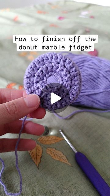 Diy Marble Fidget Toy, Marble Fidget Crochet, Crochet Marble Fidget Pattern Free, Crochet Marble Fidget, Crocheted Fidget Toys, Crochet Fidget Toys Free Pattern Easy, Fidget Toy Crochet, Fidget Crochet Patterns Free, Crochet Sensory Toys Free Pattern