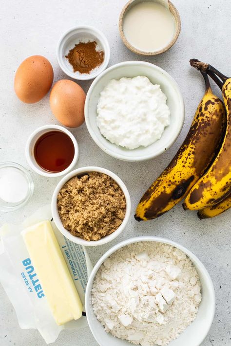 Protein Banana Bread - Fit Foodie Finds Emma Macdonald, Protein Banana Bread, Salmon Breakfast, Breakfast Frittata, Organic Protein Powder, Fit Foodie Finds, Speed Foods, Best Protein Powder, Fit Foodie