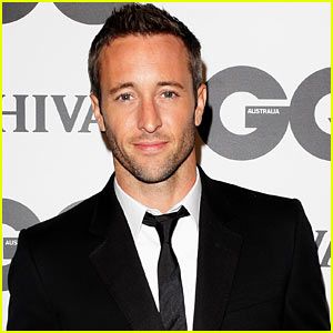 Alex O'Loughlin. Malia Jones, Alex Oloughlin, Gq Australia, Alex O Loughlin, Australian Actors, Hawaii Five O, Alex O'loughlin, Christian Grey, Random Thoughts